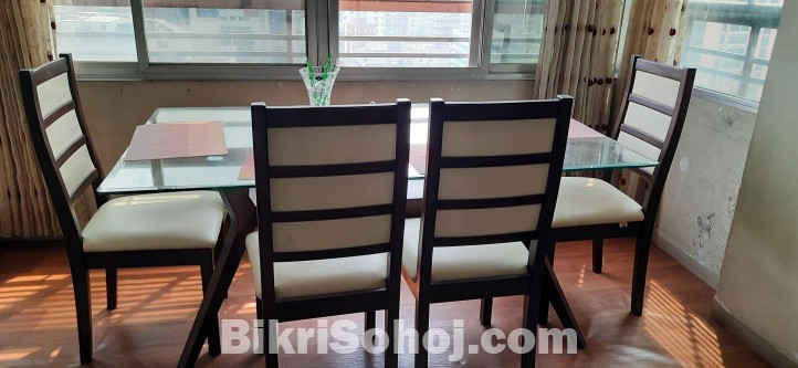 Dining Table & Chairs